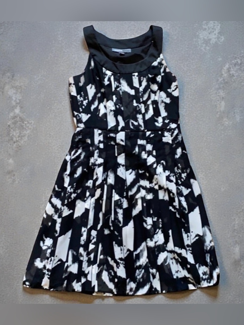Donna Ricco dress size 4